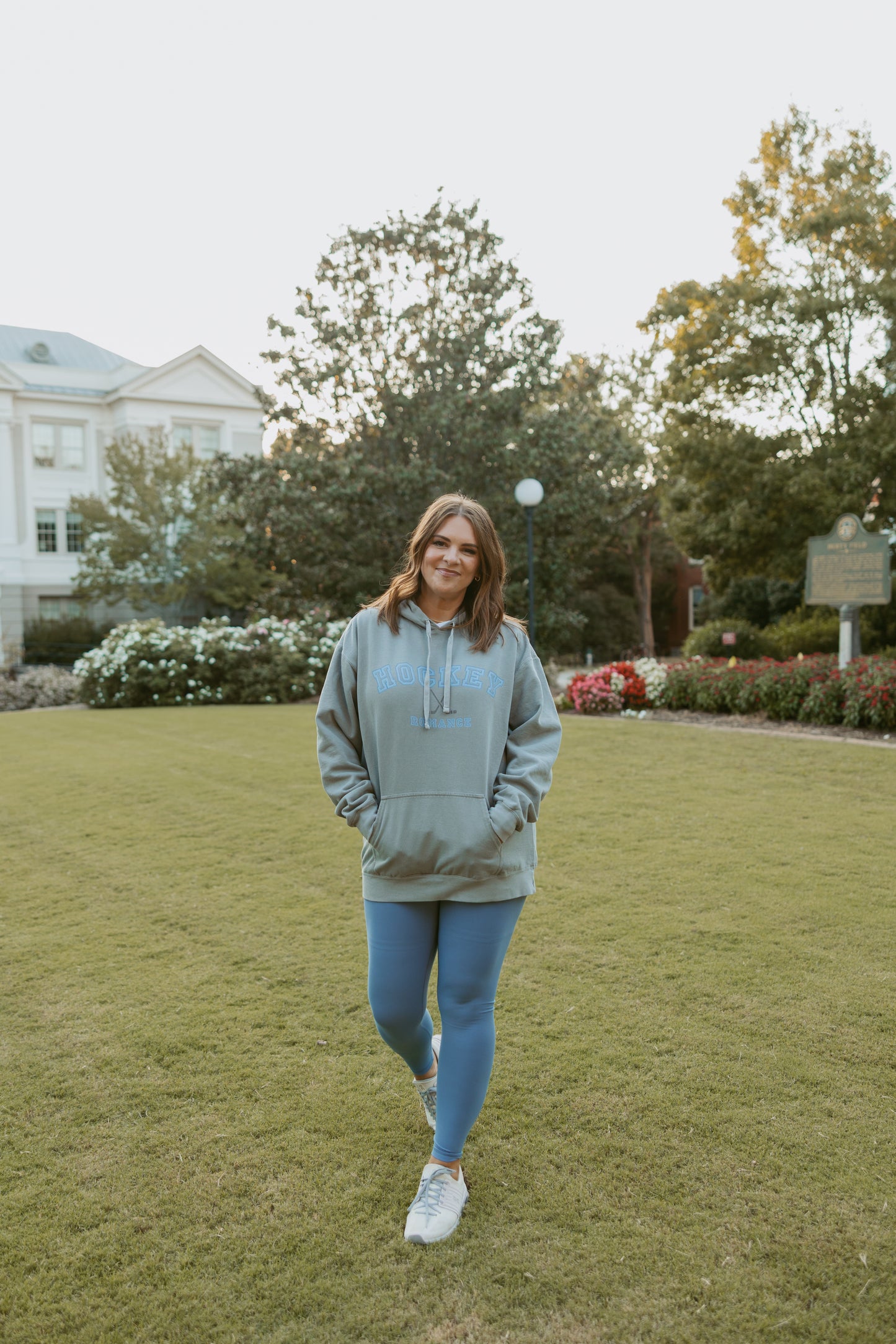"Hockey Romance" Unisex Sweatshirt